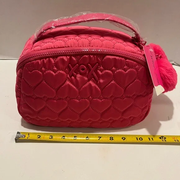 NWT Betsy Johnson Hot Pink Quilted Heart Bag - Picture 13 of 16